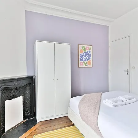 Et Colore Montparnasse - Ii *
